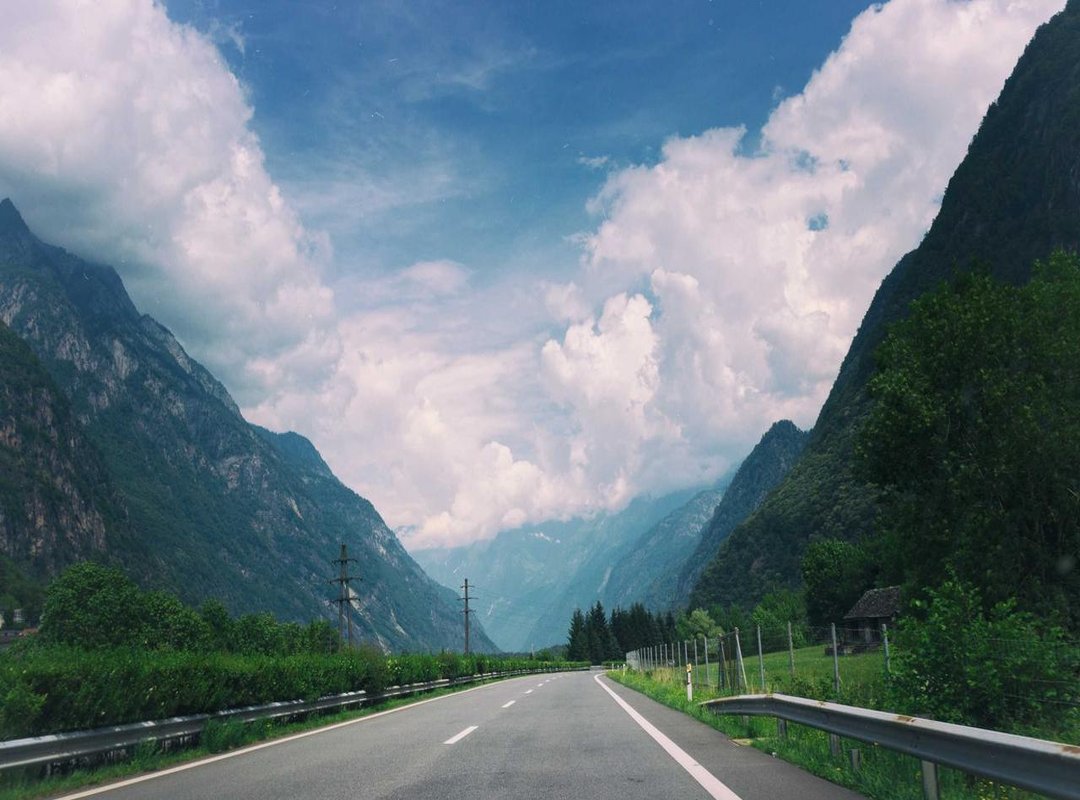 Building the Character: Drawing Kuromi's Body and Outfit